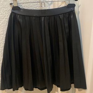 Zara Girls size 13-14 Black Faux Leather Pleated Skirt